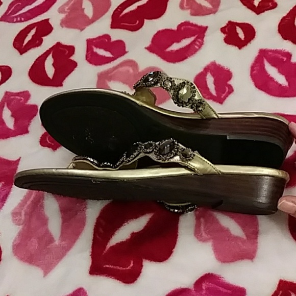 Vince Camuto Beaded Sandals - Picture 4 of 8